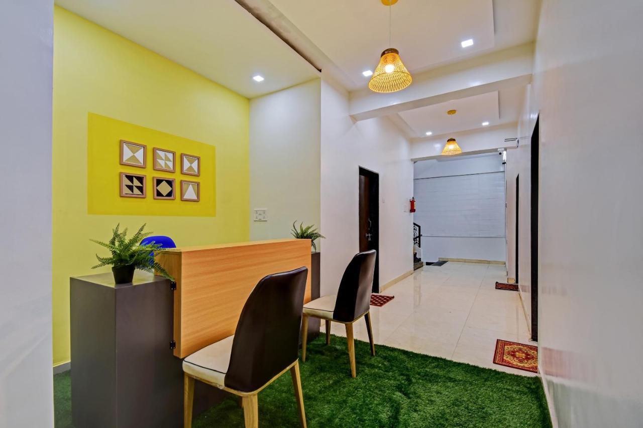 Oyo Home 78047 Alluring Stay Pimpri Pimpri-Chinchwad מראה חיצוני תמונה