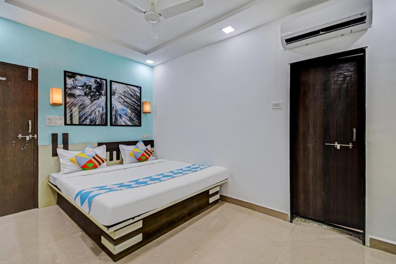 Oyo Home 78047 Alluring Stay Pimpri Pimpri-Chinchwad מראה חיצוני תמונה