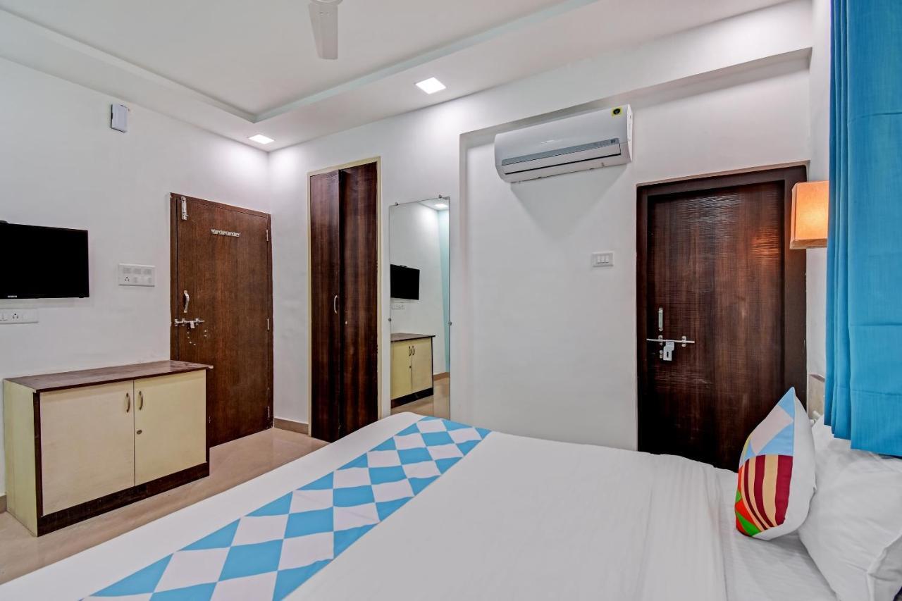 Oyo Home 78047 Alluring Stay Pimpri Pimpri-Chinchwad מראה חיצוני תמונה